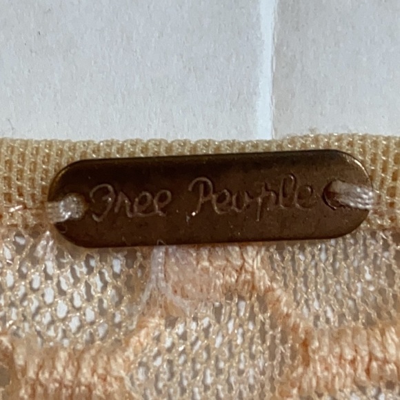 Free People Peach BoHo Fringed Hem Honeycomb Yoke Top 4367 - Picture 7 of 9